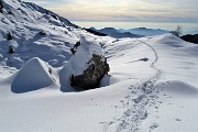 59 All'orizzonte spunta il Canto Alto 